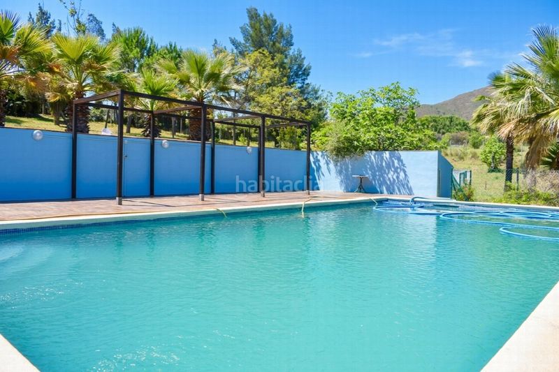 Foto eb0bab3f-cd65-4a47-bf8c-8b330ce18e7f. Casa a Las Flores Mijas