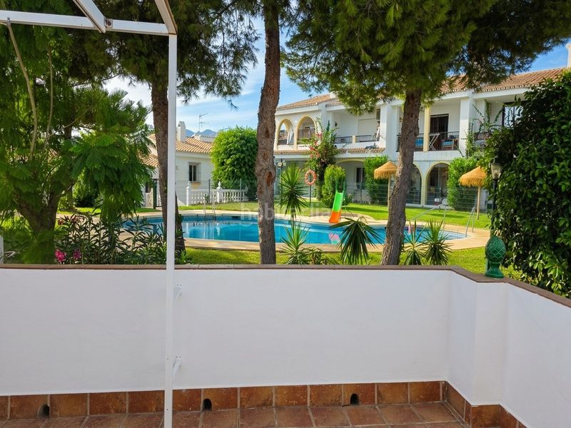 Foto 94e2b695-fb57-4a65-89da-68de1e543935. Casa en Las Flores Mijas