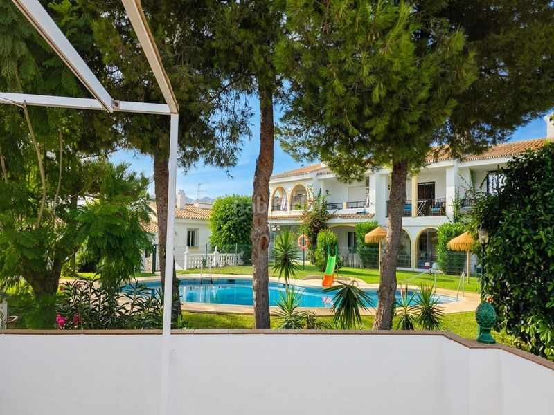 Foto dabaaf6f-1173-4a9c-ae4a-cb028ef0c731. Casa en Las Flores Mijas