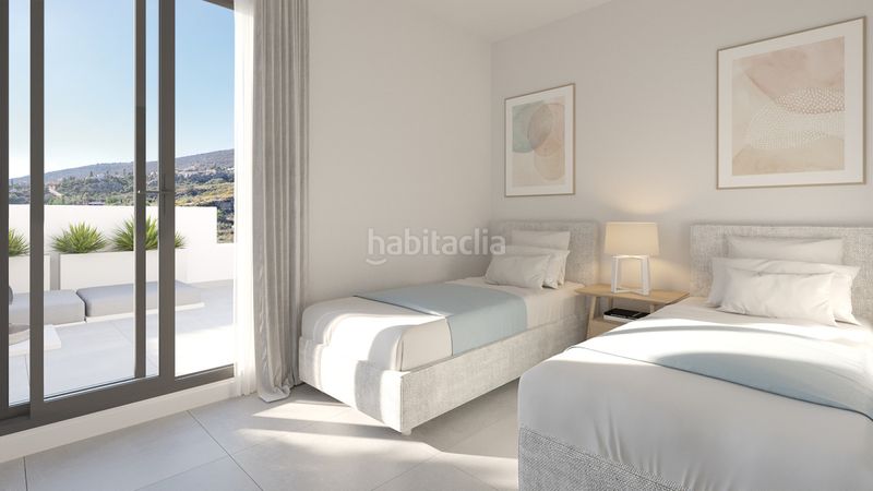 Foto 2cd47a95-33ec-4d8b-8e96-c0dac8a23108. Casa adossada a Chullera Manilva