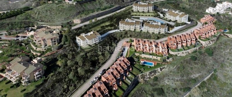 Foto a0d00ca6-fb68-4ce7-b3fa-e257424e57e6. Piso en El Paraíso Benahavís