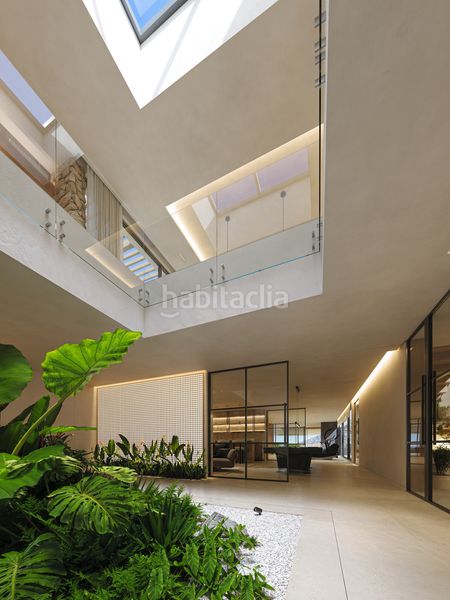Foto eba3516d-c094-4516-b7e9-7bfd2433df37. Casa a Río Real Marbella
