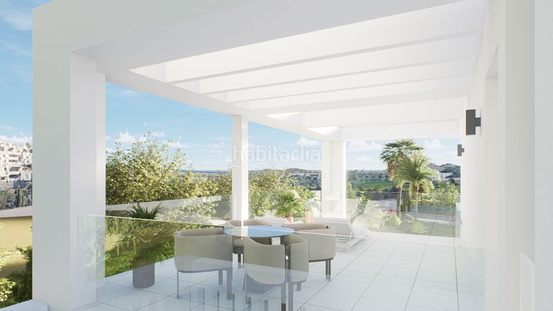 Foto 5478fcf8-e2a2-4fc3-bed3-bf5e62f3fef3. Casa amb aparcament a Las Flores Mijas