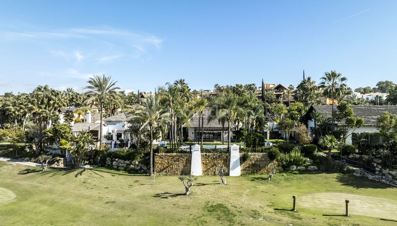 Foto 4f0902f0-0036-4bad-9f68-f5a2a9684503. Casa a Centro Estepona