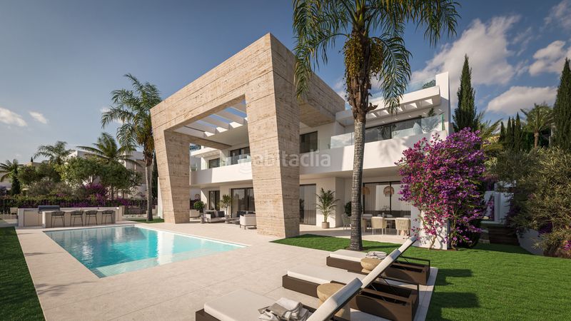 Foto e91eeb0e-2b3c-421c-80cb-21f7adb40e2d. Casa a Centro Estepona