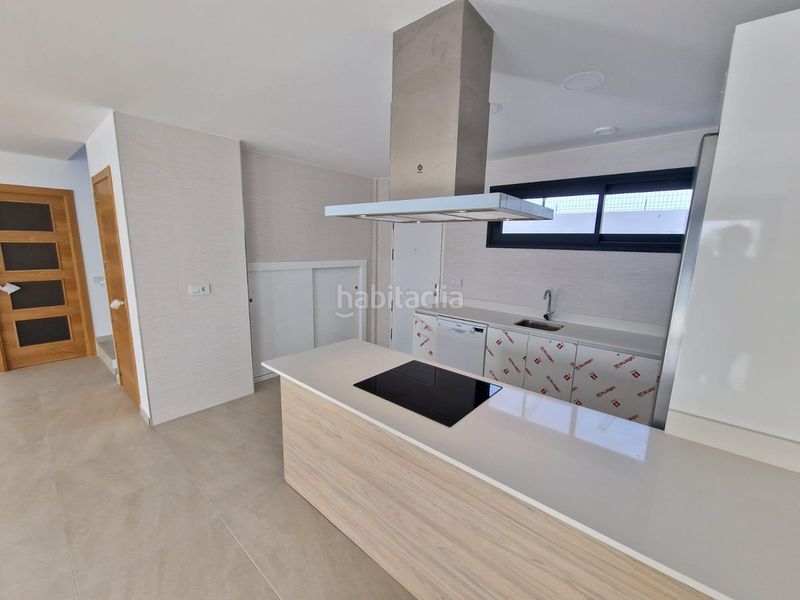 Foto cbcff958-8f5d-4192-89cc-e785897af1fa. Casa a El Castillo Manilva