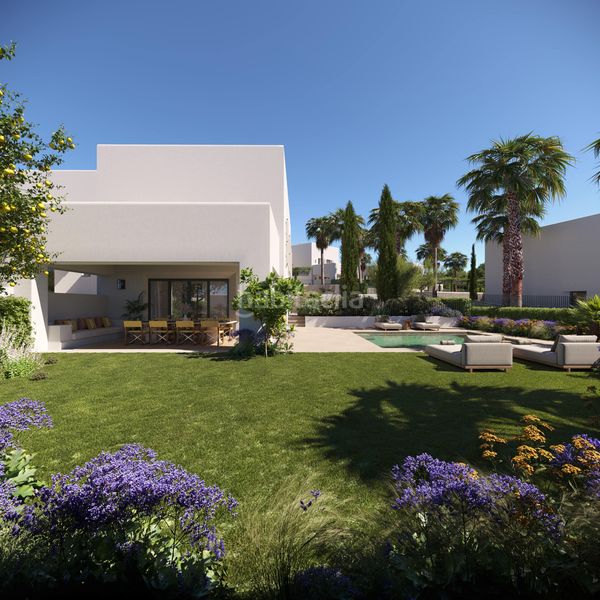Foto 58741df7-dcee-4fe1-b5d1-f77271360265. Casa adossada a Sotogrande alto Sotogrande
