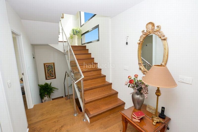 Foto d46a1d70-c6a6-436a-8572-6b5b8b05570a. Casa amb aparcament a Las Flores Mijas