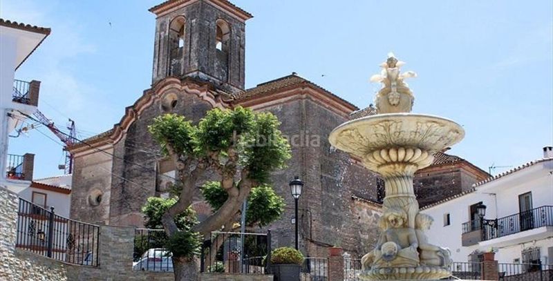 Foto 506e5968-52ba-4e02-abd8-5fa720b05d88. Casa amb piscina a El Castillo Manilva