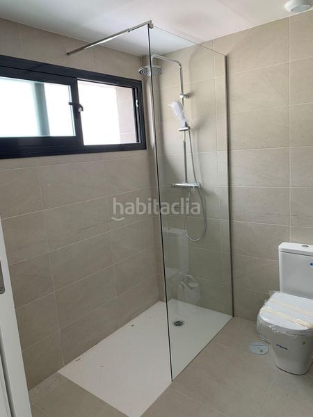 Foto 0ab88a12-aebb-46bb-8df0-d798c33f384c. Casa adossada amb piscina a El Castillo Manilva