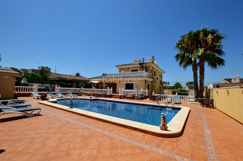 Foto 5aeffffe-ab4f-449e-ace4-d53e3ca49b34. Casa amb aparcament piscina a El Molino Torrevieja