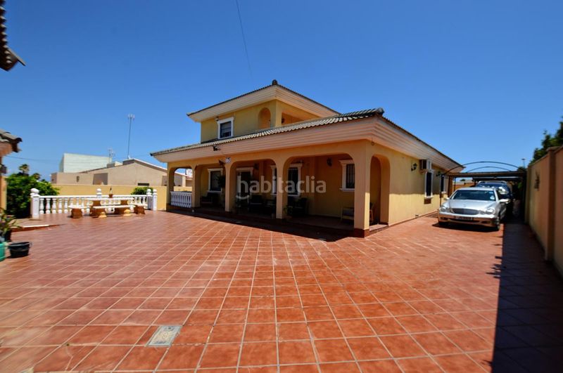 Foto c91e99bd-1cad-4cad-b676-815d41660c97. Casa amb aparcament piscina a El Molino Torrevieja