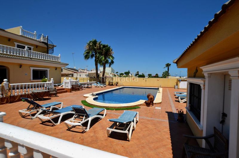 Foto fc77a33b-e8ca-4885-8eb2-0318a6e778e4. Casa amb aparcament piscina a El Molino Torrevieja