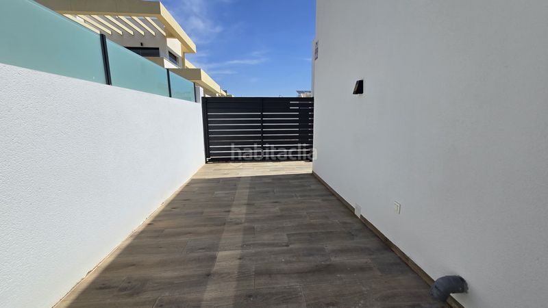 Foto b52afa1c-cf9e-48d9-90e5-ba4f1943aa4c. Casa amb piscina a Almoradí