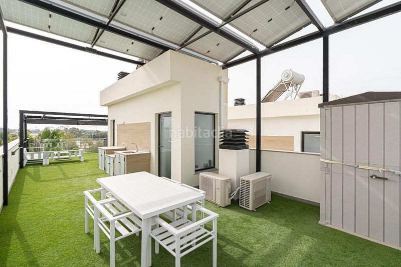 Foto b3dda3d5-07ca-4844-bbd8-a1e5d01cb8b0. Casa amb aparcament a Benejúzar