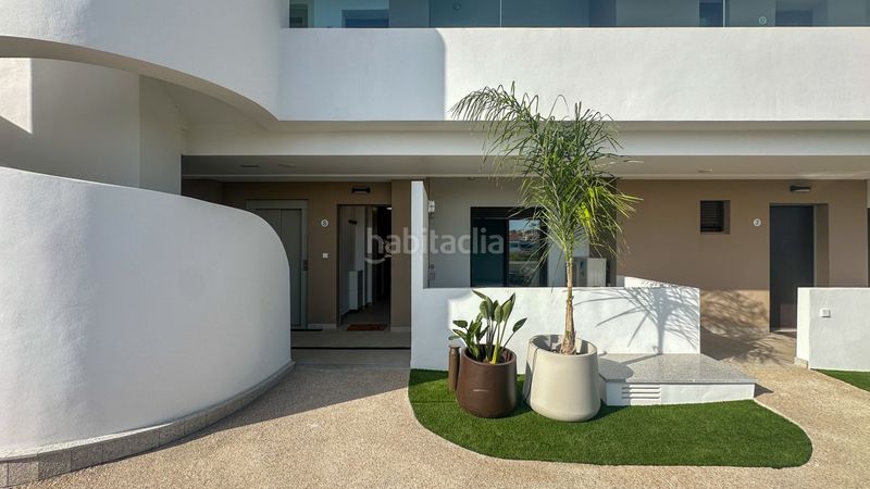 Foto dc9dbbcb-9f00-42db-b48f-9f019a0888ea. Apartament a Playa Flamenca Orihuela