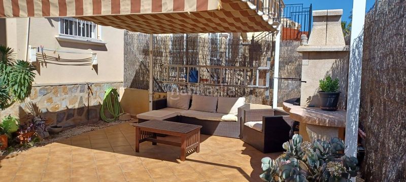 Foto 4bd9e06b-2626-44f9-bf97-2c0be91a94e3. Casa a La Florida Orihuela