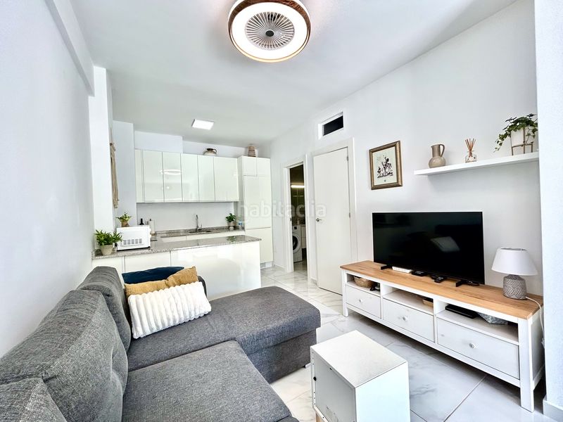 Foto 53683ea7-78bf-4857-89fd-2a4052e3f41d. Apartament a La Zenia Orihuela