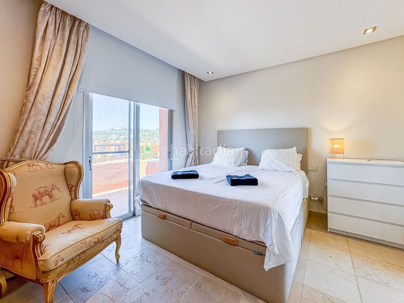 Foto 24b6fa84-a698-4133-a067-7c9b67d937e0. Casa adossada amb piscina a Chullera Manilva