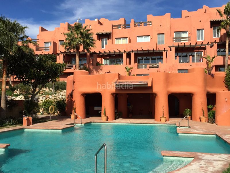 Foto 6444728b-448f-4105-8482-e91b43790132. Casa adossada amb piscina a Chullera Manilva