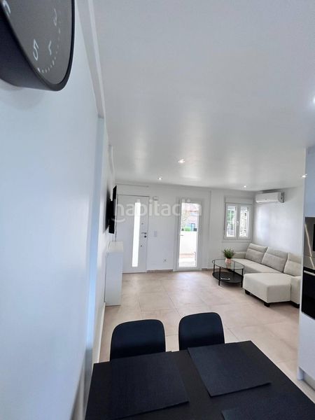 Foto 12e1ae13-5545-4914-8c93-d94f4e08df3b. Apartament a La Zenia Orihuela