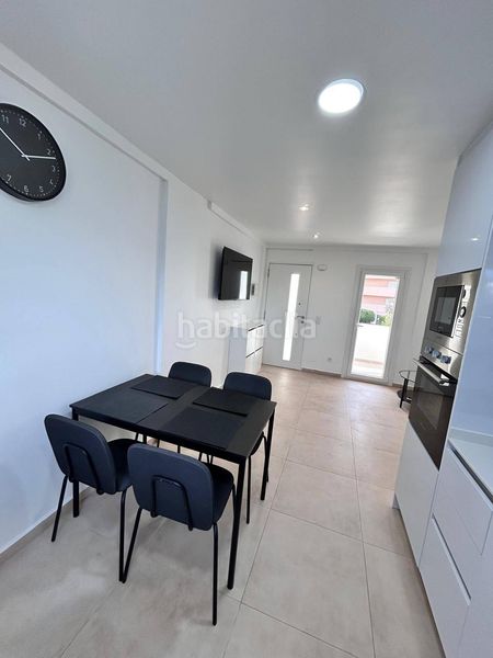 Foto ce20a401-7aef-4936-8955-4f825f900d00. Apartament a La Zenia Orihuela