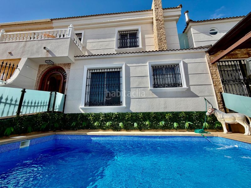 Foto 57a095eb-31e8-4ab0-873f-7c983663cafa. Casa a La Zenia Orihuela