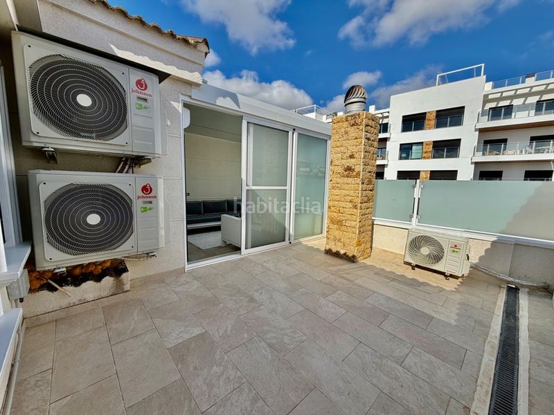 Foto ec219080-11c2-4db8-bc41-c282afd2f963. Casa a La Zenia Orihuela