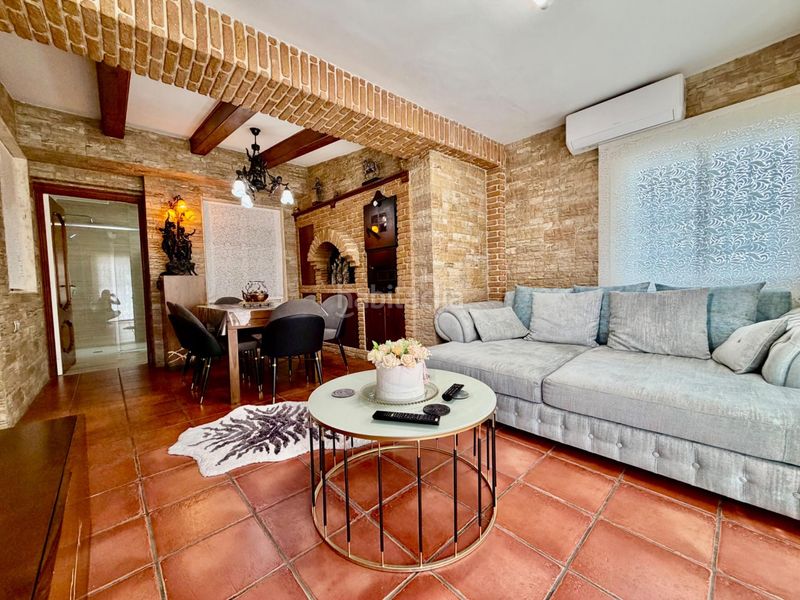 Foto f6f1851d-75be-45aa-a98f-8bdde877406b. Casa a La Zenia Orihuela