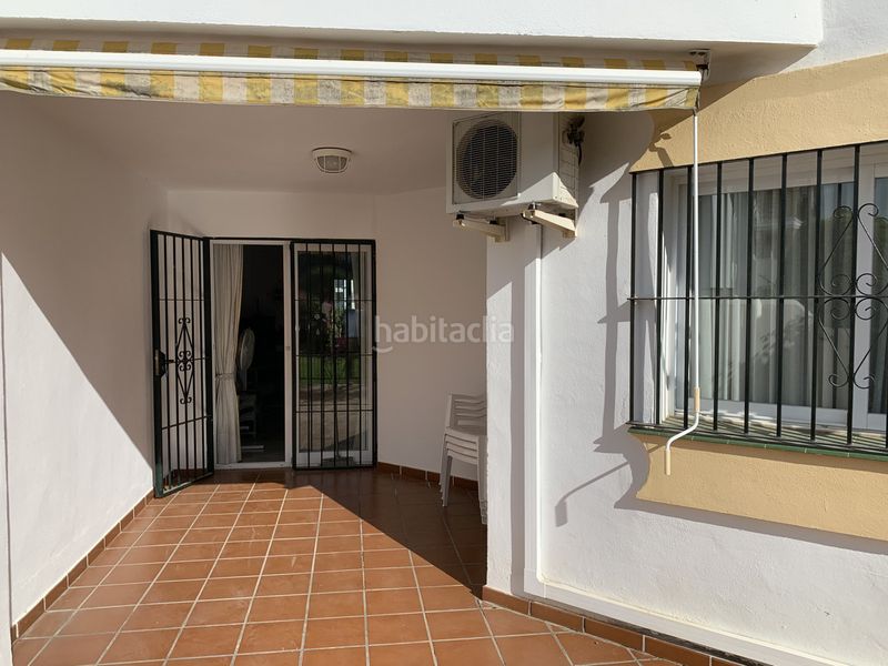 Foto 87ebbe93-5867-47d9-b63e-8bde1f271020. Casa amb aparcament a Rojales