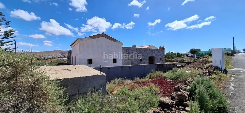 Foto c05d7a6e-5ebf-4eec-8488-474f198eb68b. Casa amb aparcament a La Oliva pueblo Oliva (La)