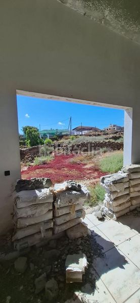 Foto ca794e55-3315-43c4-9a9f-bb467d834a78. Casa amb aparcament a La Oliva pueblo Oliva (La)