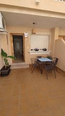 Zweistöckige Wohnung in Lo Pagán