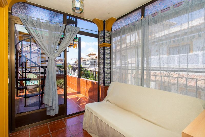 Foto 55e7a14c-6939-453e-9d7f-bce2a663e162. Casa a Punta Prima Orihuela