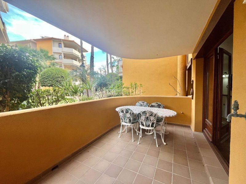 Foto 98c1a526-5c2e-4a6a-a6e8-95974cd7a660. Apartament a Punta Prima Torrevieja