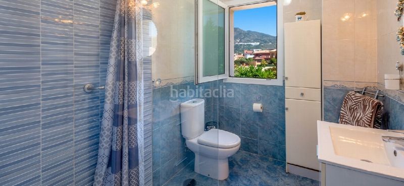 Foto 2ad4fcbd-fdb2-43c1-81fb-fc0b399c0847. Casa a Las Flores Mijas