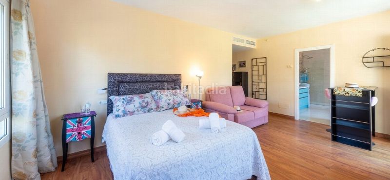 Foto b237dce8-0193-400b-983e-ddf7ff016b04. Casa a Las Flores Mijas