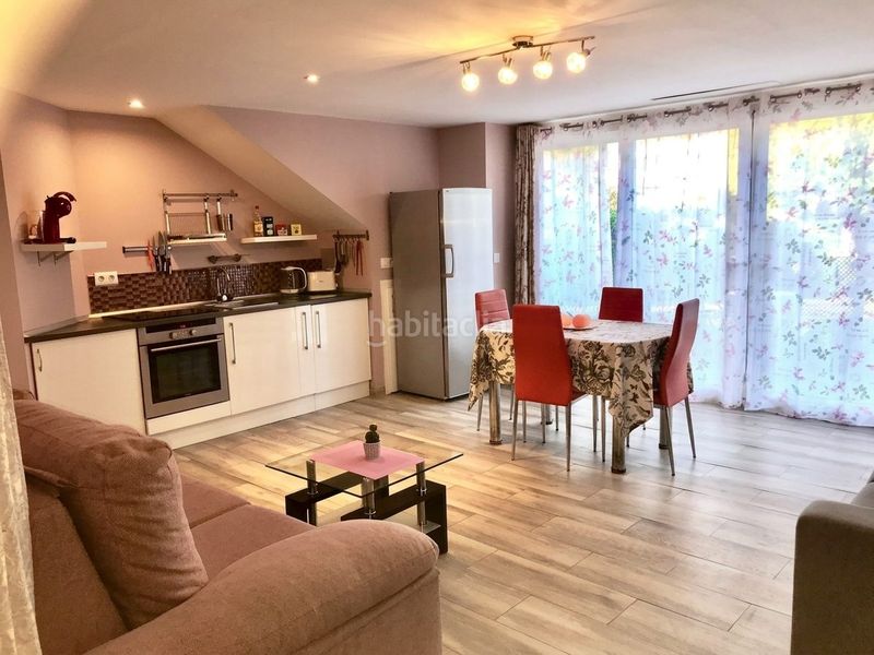 Foto bf4df6bb-c4b5-4479-ab43-3282d26614f3. Casa a Las Flores Mijas