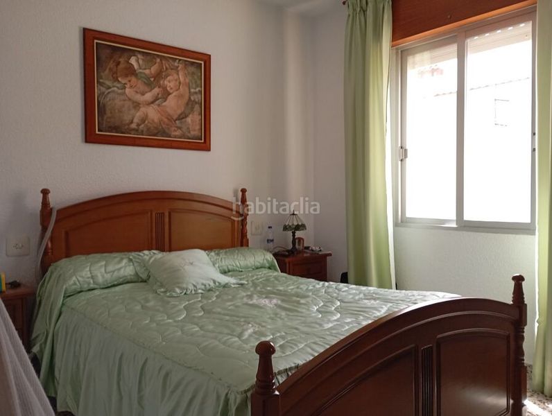 Foto 5c1f2972-cd97-418d-8f4c-145db6493d2d. Casa adossada a Daya Nueva