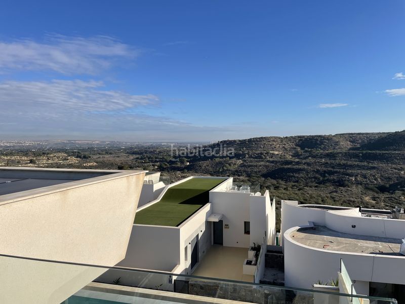Foto f2ce405c-ee3d-49fd-886c-d82bb6cd42ab. Casa en Almoradí