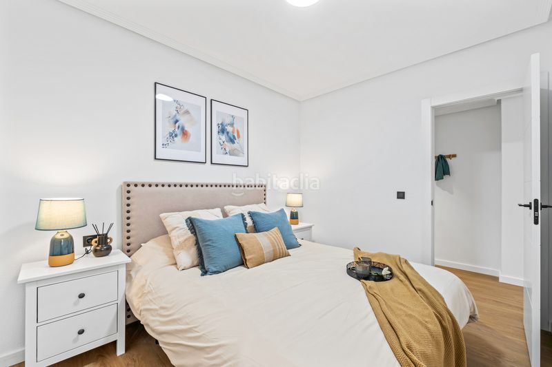 Foto a8a32d39-af4d-4a2e-a65b-0fc3ef4f8df6. Apartament amb aparcament a Playa Flamenca Orihuela
