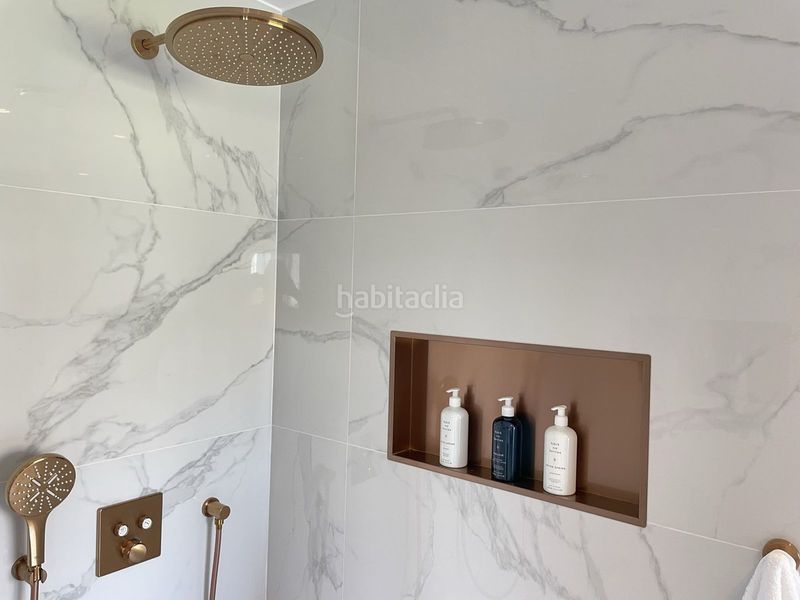 Foto f9173272-ab1d-4ccb-a9ab-510042db3f4c. Duplex in Rojales