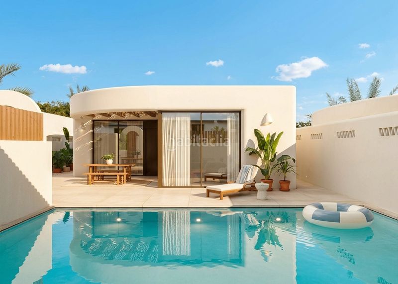 Foto aeb0524d-940b-46c1-b653-796d8920174b. Casa amb piscina a Algorfa
