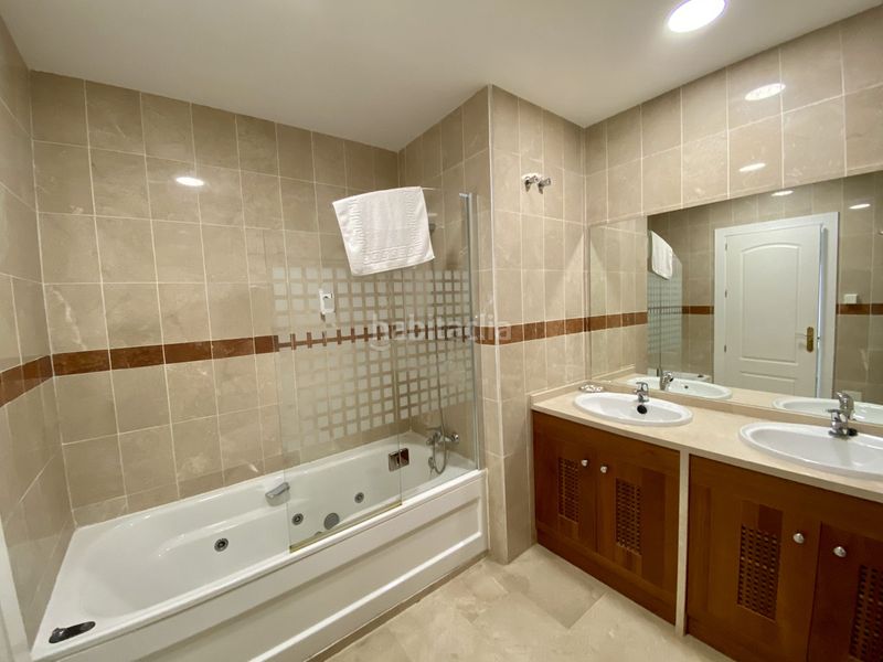 Foto 3bd24df2-f2a2-4124-8835-b2dea326da17. Dúplex a Rojales