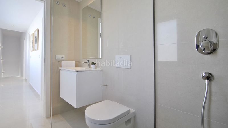 Foto 9b98a4e1-95fd-4dbe-a1a6-670d65a77a5c. Casa amb aparcament a Rojales
