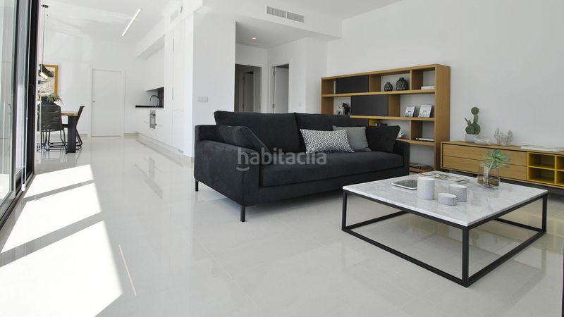 Foto e9af8ae6-e45a-44be-8c4f-4ad8c47e84d5. Casa amb aparcament a Rojales