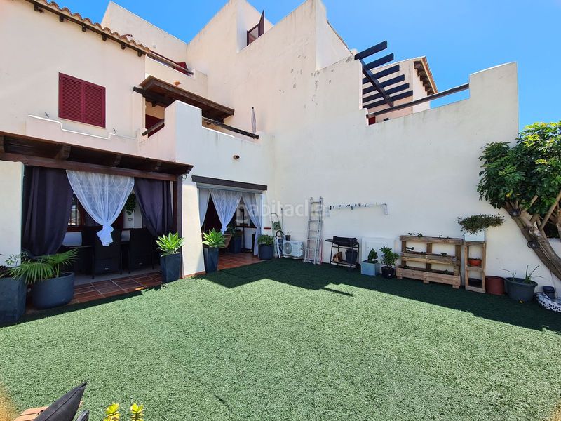 Foto 5a6c581a-7371-4ff2-9b2f-3f410bee0bc0. Casa adossada a Rojales