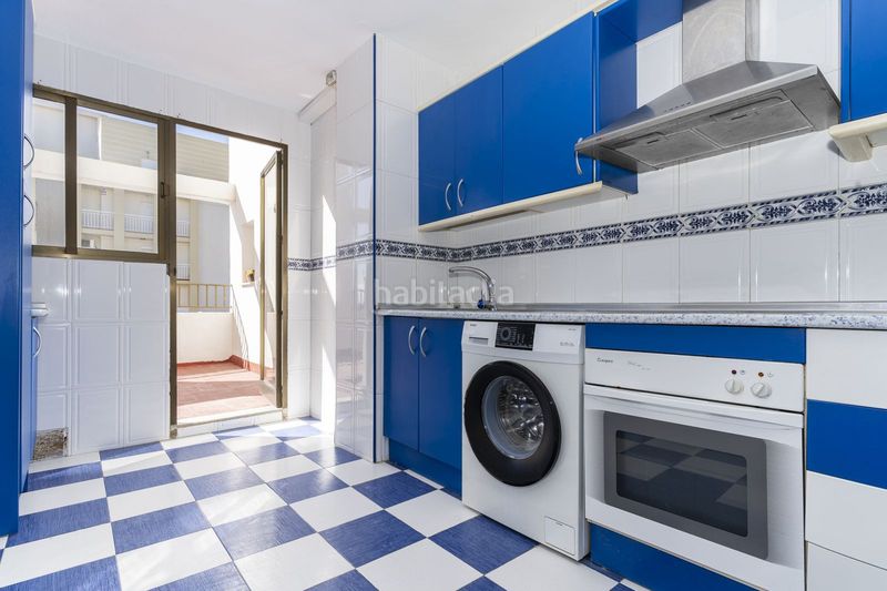 Foto d5754d5c-1fe7-4ddd-ac58-f2aaa47887ce. Casa amb aparcament a Rojales