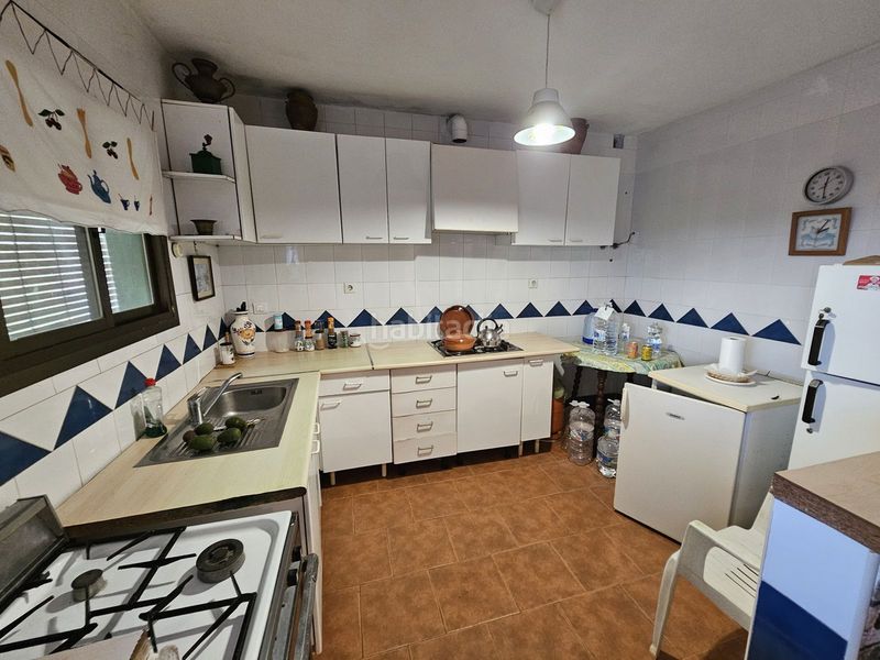 Foto 4fd08210-8252-487c-a0e2-004ce1eb0c5f. Casa amb aparcament a Rojales