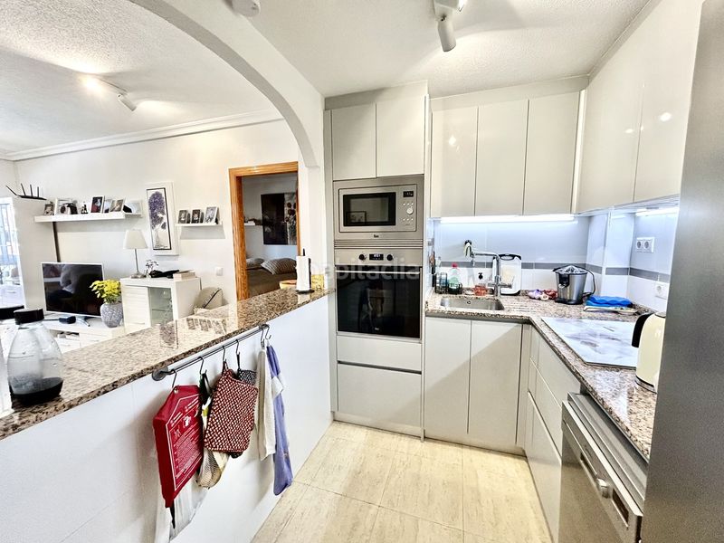 Foto 11400a23-2e7b-4cfb-8de0-68b599a4e330. Apartament amb aparcament a Los Europeos Torrevieja
